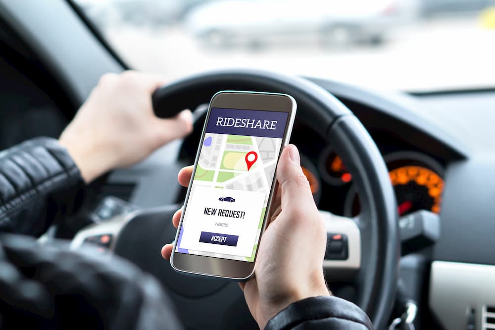 Delivered: How Ridesharing and Food Delivery Impacts Your Car Insurance